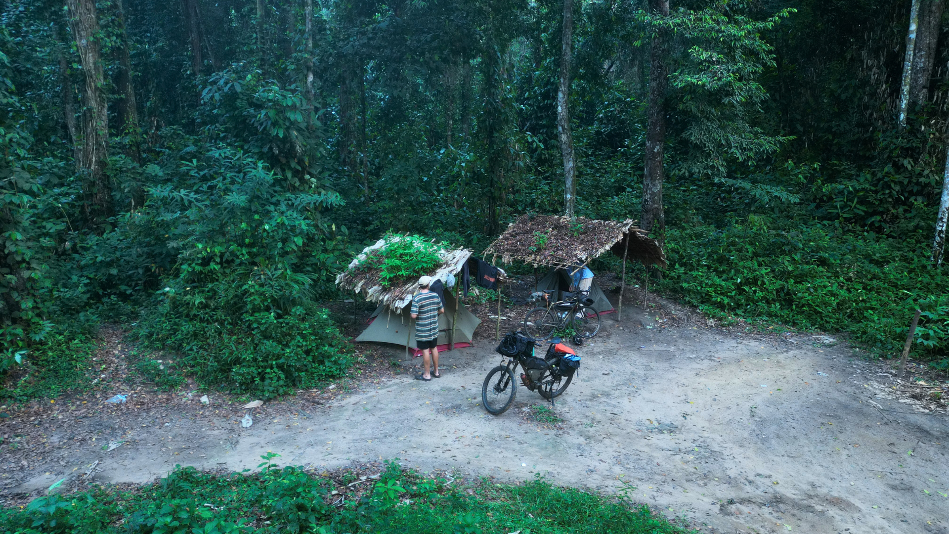 bikepacking the congo jungle (DRC)